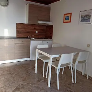 Bruno Apartment